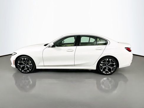 Used 2025 BMW 330i Sedan w/ Convenience Package image 8