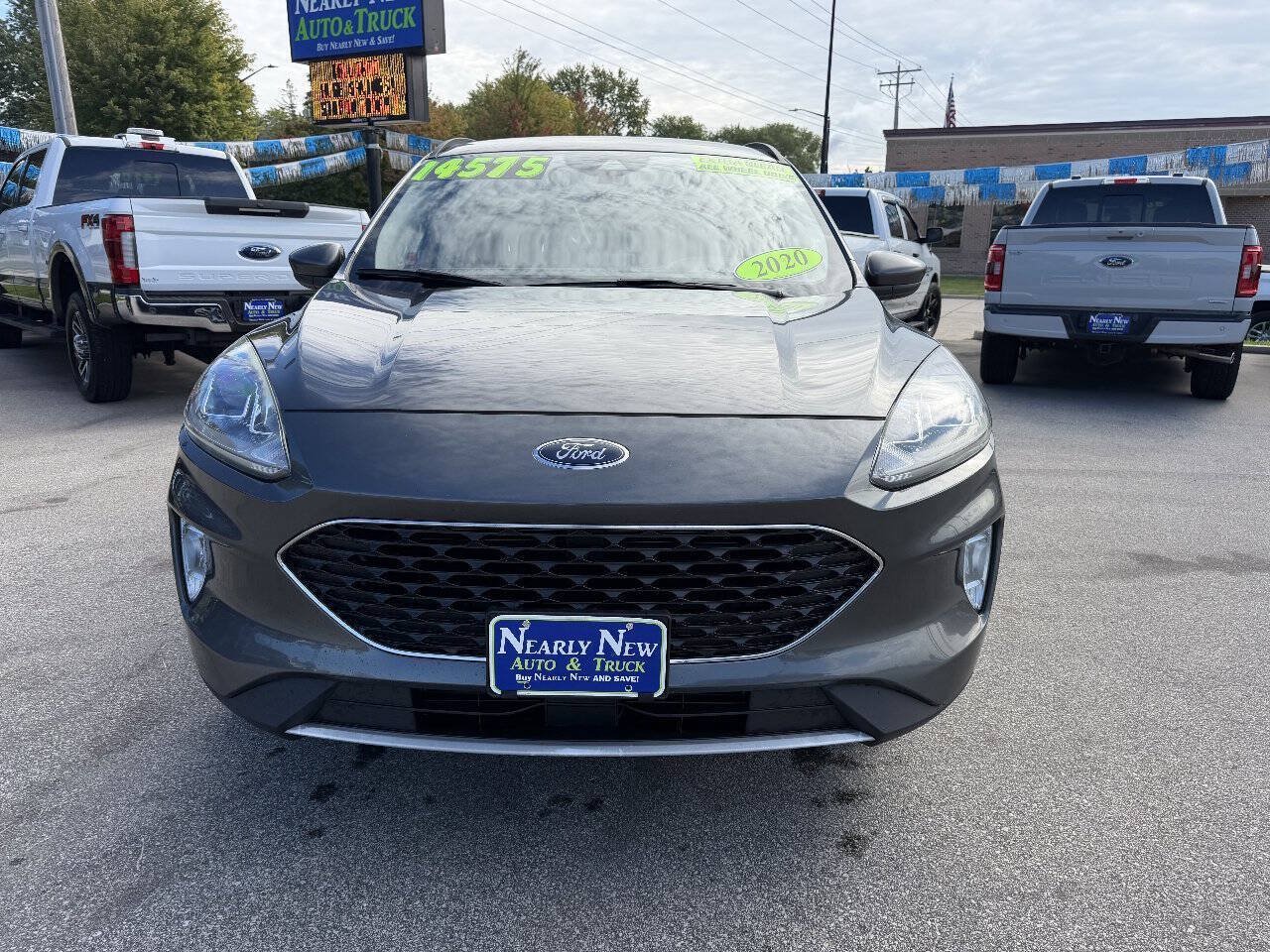 Used 2020 Ford Escape SEL AWD/4WD image 2