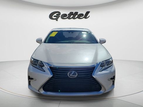 Used 2018 Lexus ES 350 w/ Premier Package FWD image 2