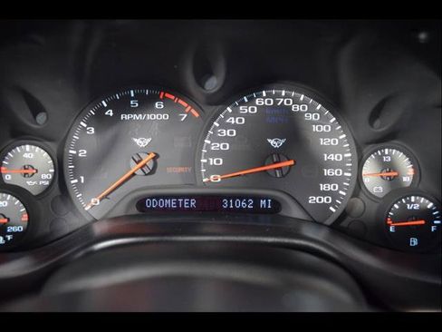 Used 1999 Chevrolet Corvette Convertible w/ Performance Handling Pkg RWD image 15