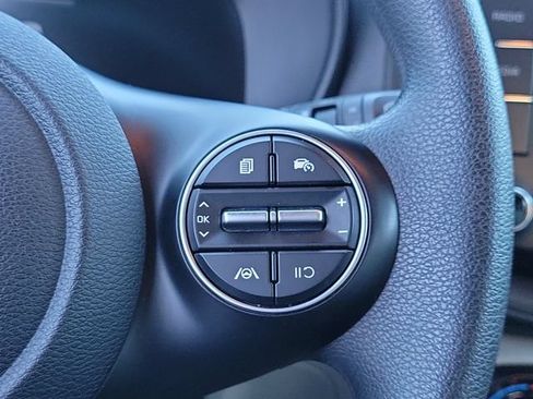 Used 2023 Kia Soul LX w/ LX Technology Package FWD image 20