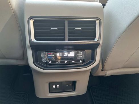 New 2026 Volkswagen Atlas SEL Premium R-Line AWD/4WD image 22