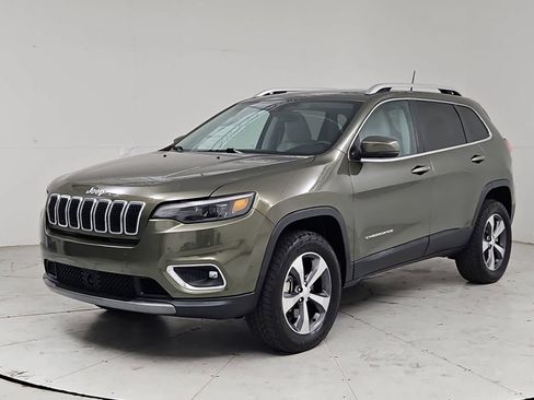 Used 2019 Jeep Cherokee Limited w/ Technology Group AWD/4WD image 1