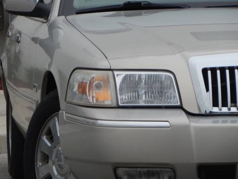 Used 2008 Mercury Grand Marquis LS RWD image 6