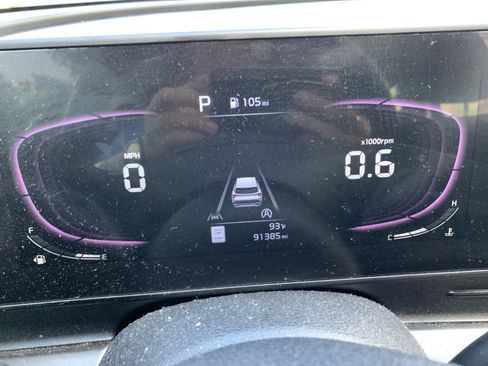 Used 2023 Kia Sportage EX FWD image 21