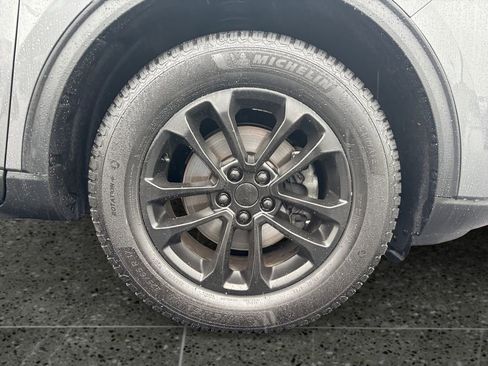 Used 2021 Ford Escape SE w/ Convenience Package image 9