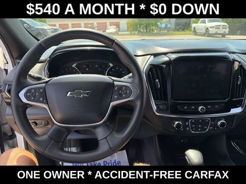 Used 2023 Chevrolet Traverse RS AWD/4WD image 26