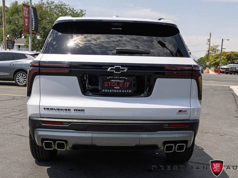 Used 2024 Chevrolet Traverse Z71 w/ Enhanced Driving Package AWD/4WD image 18