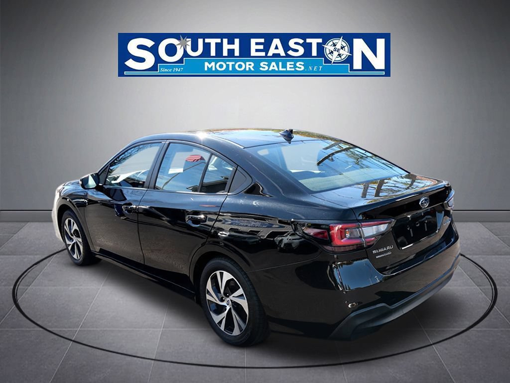 Used 2023 Subaru Legacy Premium AWD/4WD image 5