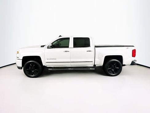 Used 2017 Chevrolet Silverado 1500 LTZ Z71 w/ LTZ Plus Package image 4