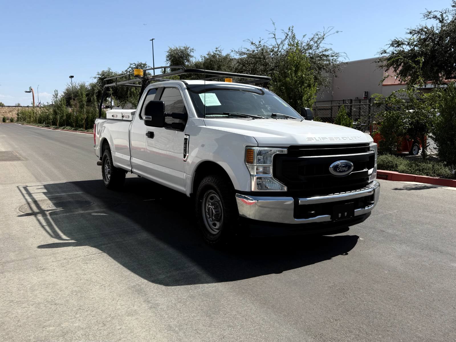 Used 2022 Ford F250 XL w/ Power Equipment Group RWD image 3