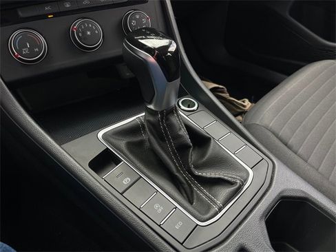 Used 2024 Volkswagen Jetta S image 16