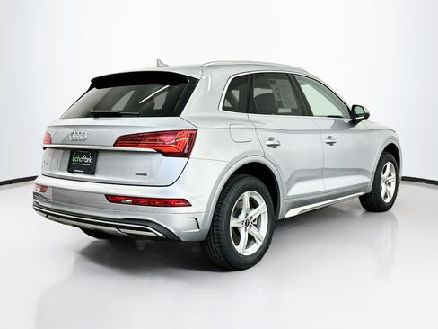 Used 2023 Audi Q5 2.0T Premium w/ Convenience Package AWD/4WD image 9