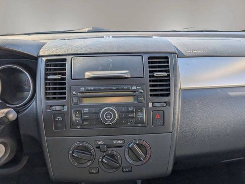 Used 2012 Nissan Versa 1.8 S w/ Special Edition Pkg FWD image 38