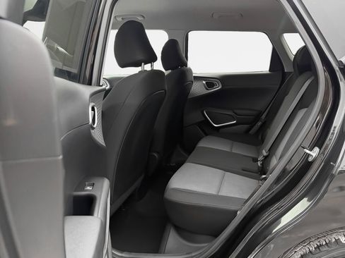 Used 2023 Kia Soul LX w/ Option Group 015 image 13