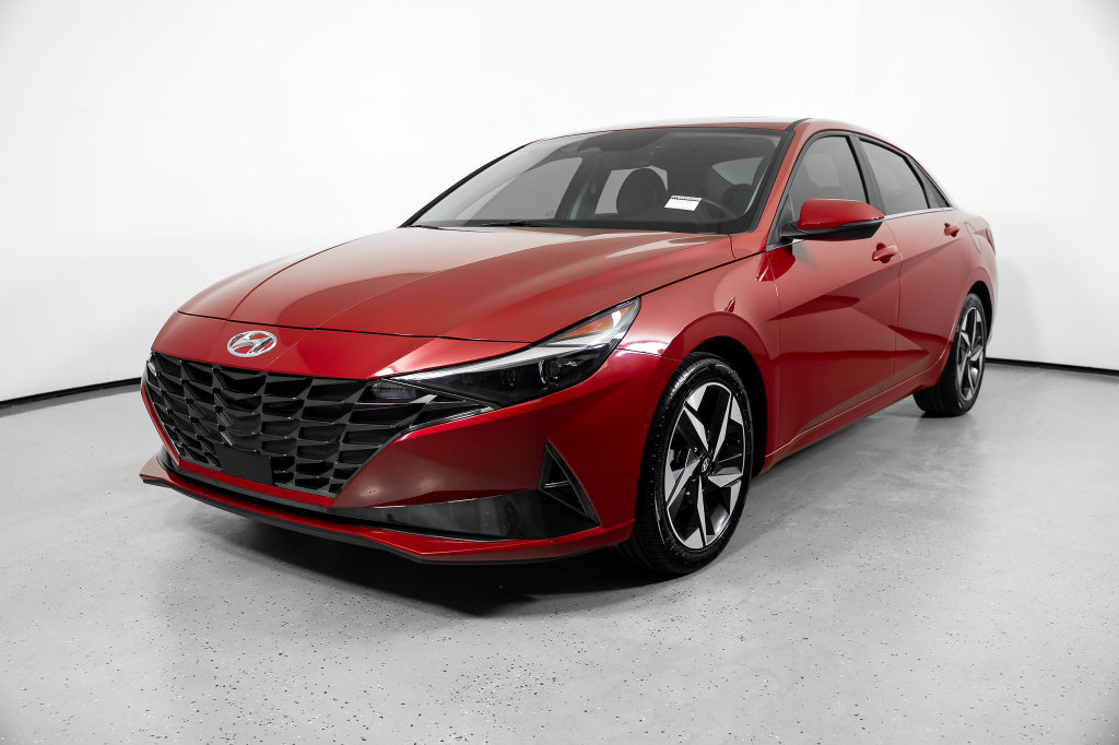 Certified 2023 Hyundai Elantra Limited w/ Cargo Package FWD image 16