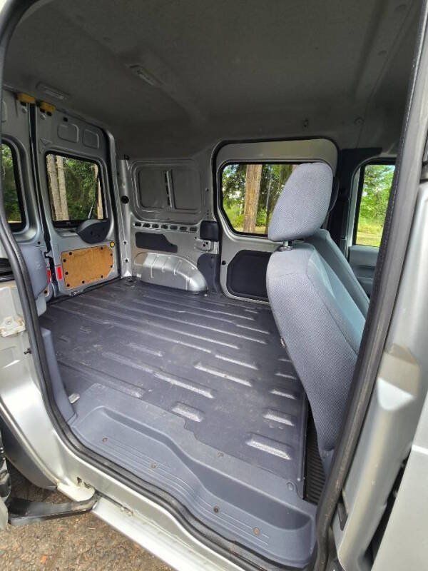 Used 2013 Ford Transit Connect XLT FWD image 15