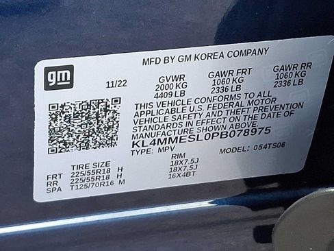 Used 2023 Buick Encore GX Select AWD/4WD image 26