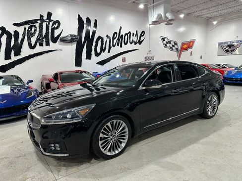 Used 2019 Kia Cadenza Limited image 26