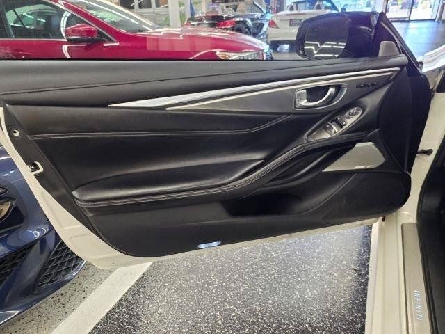 Used 2018 INFINITI Q60 3.0t Luxe w/ Sensory Package 3.0T Luxe AWD/4WD image 28
