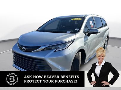 Certified 2023 Toyota Sienna Limited