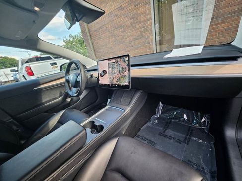 Used 2023 Tesla Model 3 Standard Range RWD image 55