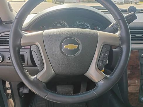 Used 2013 Chevrolet Avalanche LS w/ All-Star Edition RWD image 12