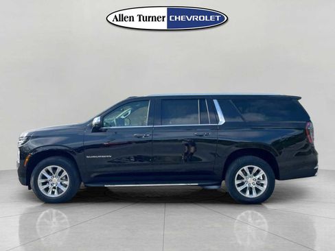 New 2026 Chevrolet Suburban Premier w/ Sun And Tow Package RWD image 6