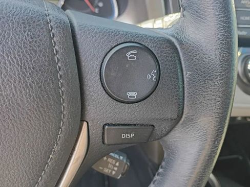 Used 2015 Toyota RAV4 Limited w/ Technology Package image 16