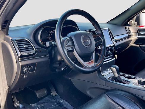 Used 2019 Jeep Grand Cherokee Trailhawk w/ Trailhawk Luxury Group AWD/4WD image 9