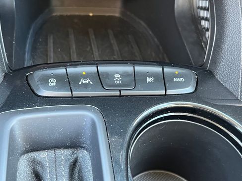 Used 2025 Chevrolet TrailBlazer LT AWD/4WD image 26