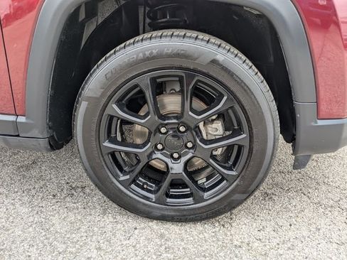 Used 2022 Jeep Compass Altitude w/ Sun and Sound Group image 4