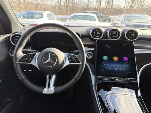 Certified 2025 Mercedes-Benz GLC 300 4MATIC image 12