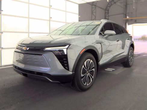 Used 2024 Chevrolet Blazer EV LT AWD/4WD image 1