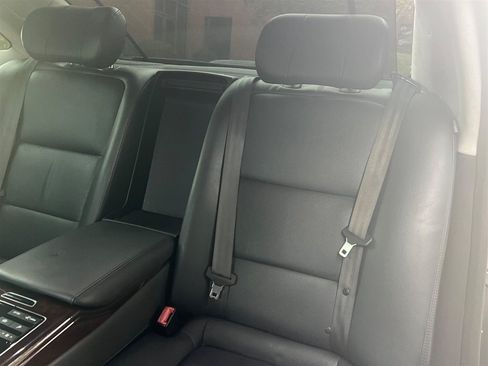Used 2015 Hyundai Equus Signature RWD image 21