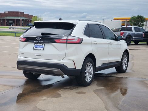 Used 2024 Ford Edge SEL w/ Convenience Package AWD/4WD image 7