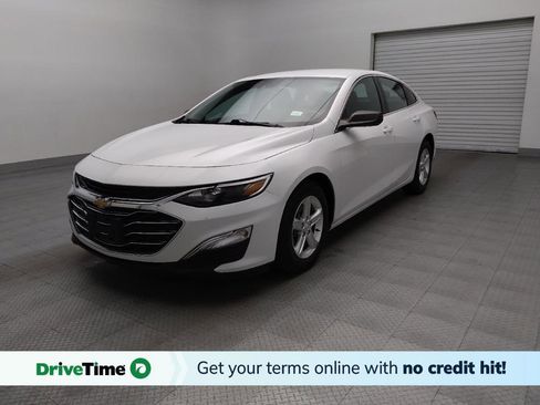 Used 2023 Chevrolet Malibu LS FWD image 1