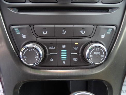 Used 2016 Buick Verano Convenience image 23