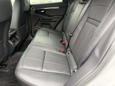 Used 2023 Land Rover Range Rover Evoque R-Dynamic SE image 12