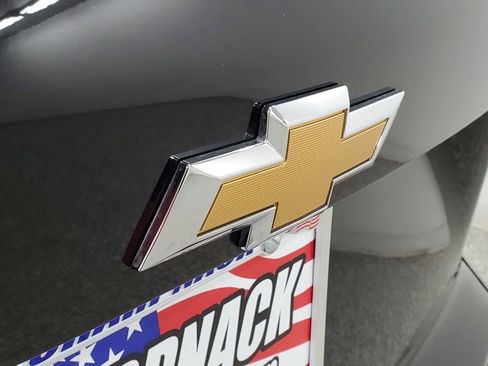 Used 2026 Chevrolet Equinox LT image 24