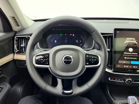 New 2026 Volvo XC90 B5 Plus w/ Protection Package image 21