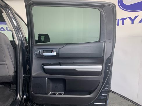 Used 2020 Toyota Tundra SR5 w/ SR5 Convenience Package image 36