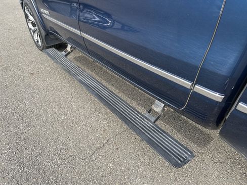 Used 2022 RAM 1500 Limited image 32