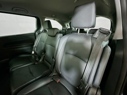 Used 2023 Honda Odyssey EX-L image 22