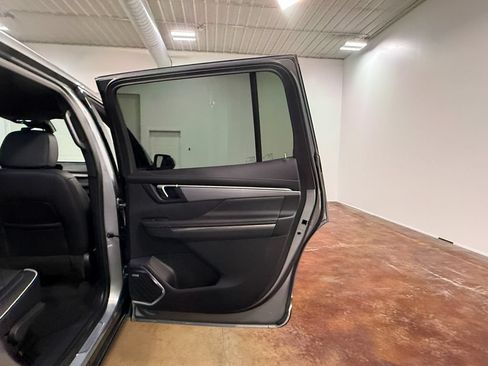 Used 2026 Buick Enclave Preferred AWD/4WD image 65