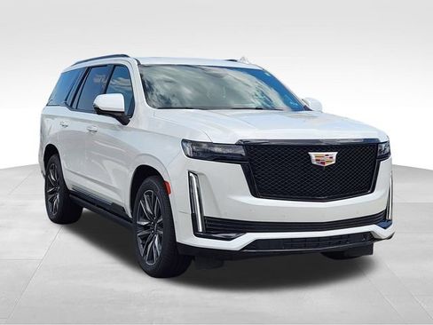 Used 2023 Cadillac Escalade Sport Platinum w/ Heavy-Duty Trailer Package AWD/4WD image 7