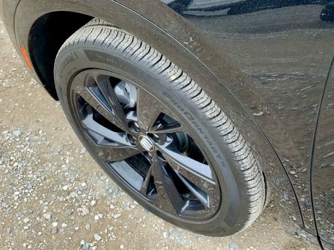 Used 2025 Buick Envision Sport Touring image 15