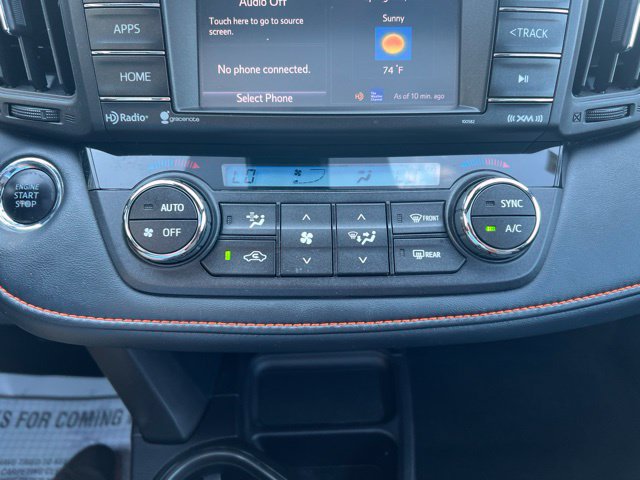 Used 2018 Toyota RAV4 SE w/ Power Extra Value Package AWD/4WD image 17