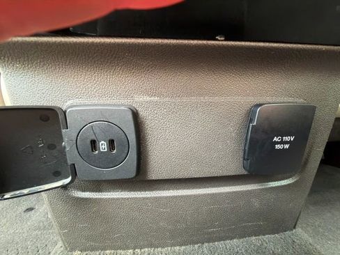 Used 2023 Lincoln Aviator Grand Touring w/ Equipment Group 301A AWD/4WD image 22