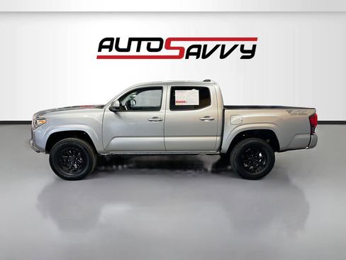 Used 2023 Toyota Tacoma SR AWD/4WD image 4